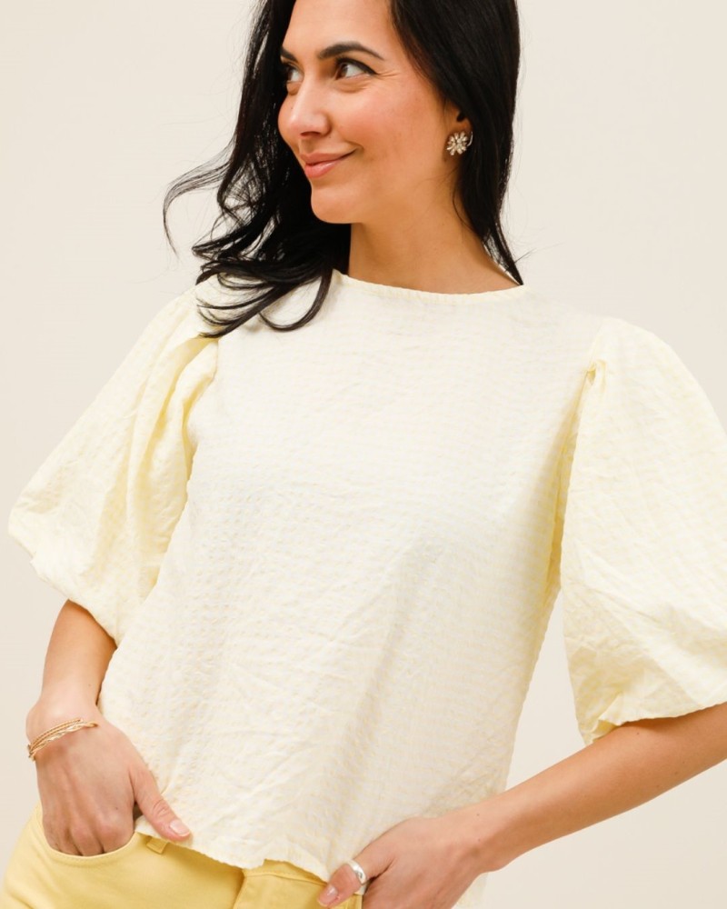 guad blouse