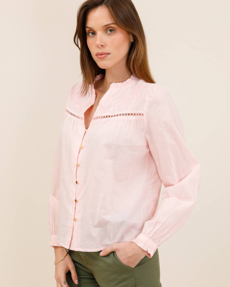 ankhti chemise