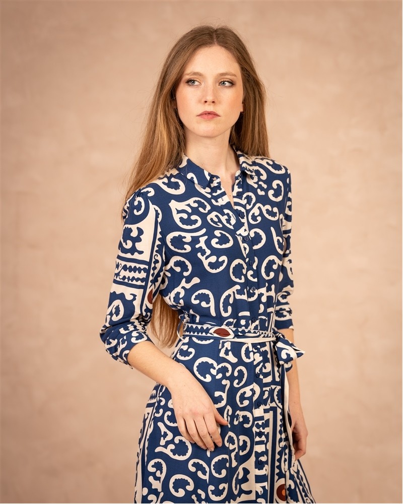 antonia robe goa