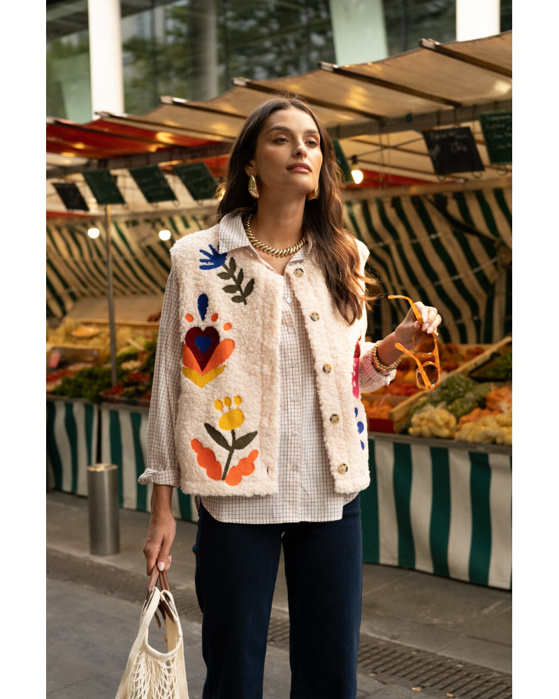 joy veste