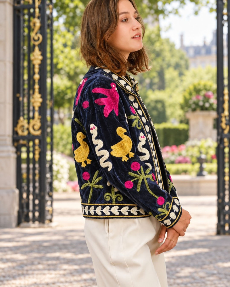 ellora veste