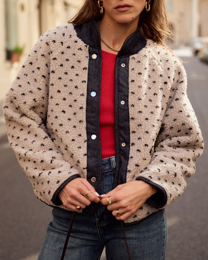 faye veste